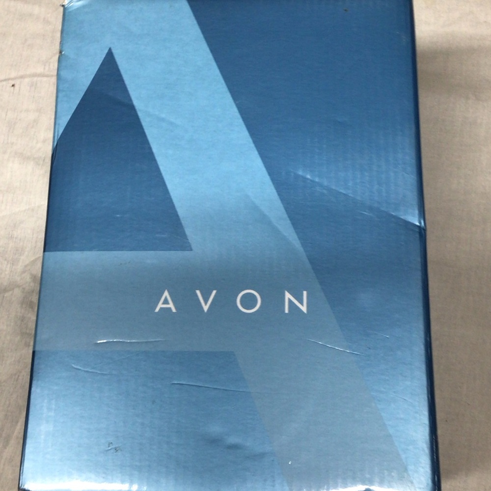 Avon Sky Blue Presentation Box //////home essentials food prep machine